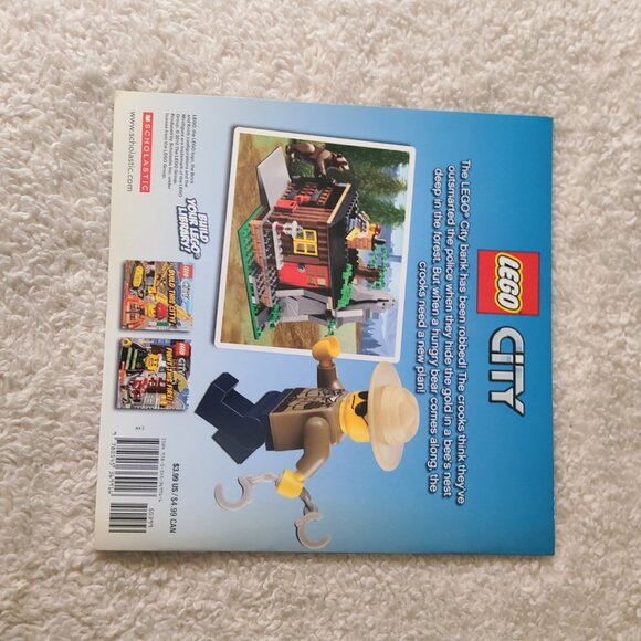 Lego City Five Book Bundle - Picture 9 of 11